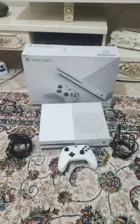 خریدار و فروش one وان حتی بدون جعبه و...