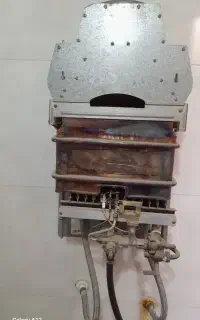نصب وسرویس همه نوع آبگرمکن دیواری