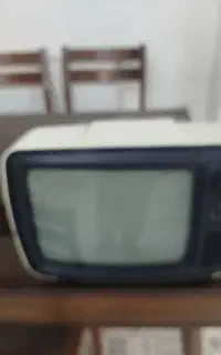 تلوزیون سیاه و سفید نوستالژی مناسب دکور