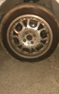 لاستیک ۱۶