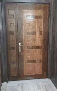 درب آپارتمان