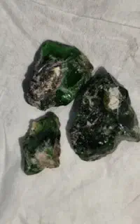 سنگ های قیمتی و ارزشمند