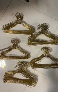 چوب لباسی فلزی
