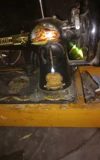 چرخ خیاطی قدیمی