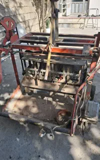 دستگاه بلوک زنی