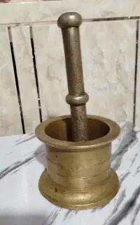 هاونگ برنجی قدمت دار 60ساله