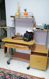 میز کامپیوتر