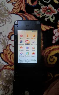 گوشی کلکسیونی ال جیdocomo