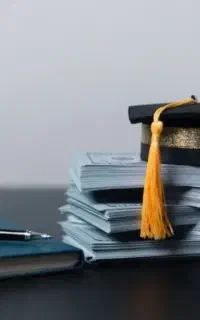 اخذ مدرک تحصیلی معادل دیپلم به بالا با قیمت مناسب