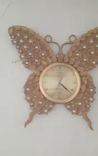 ساعت دیواری نو سالم