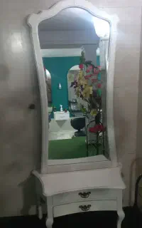 ایینه کنسول در حد نو