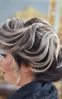 میکاپ و شنیون بصورت تخصصی