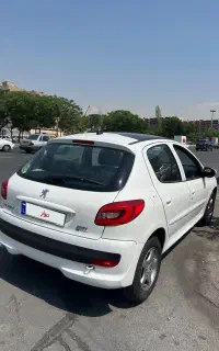 پژو ۲۰۷ پانوراما