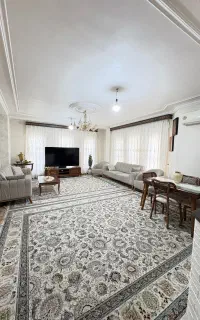 پرده سلطنتی
