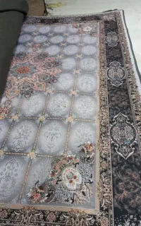 قالیچه پشت نمدی و اسپان ضد اب