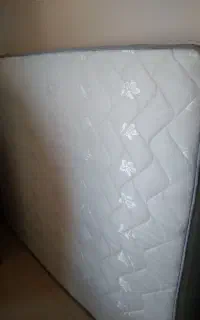 تشک دونفره و لحاف روتختی با روکش تخت دو رو بالشی