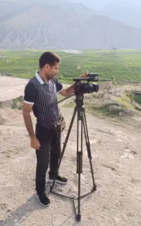 فیلمبردار و مستند ساز