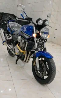 cb سی بی۱۳۰۰