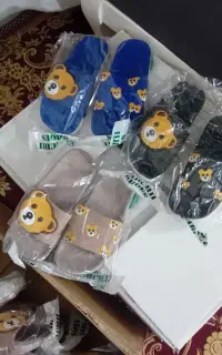 دمپایی خرسی در رنگ و سایز های متفاوت