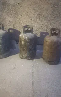 سه کپسول برای فروش