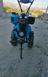 تیلر
