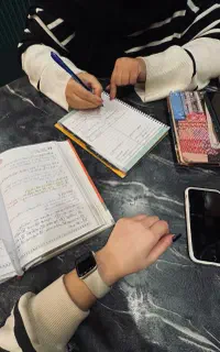 استخدام نیروی کار غیر حضوری(ادمین تیم پشتیبانی)