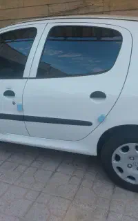 فروش ۲۰۶ تیپ ۲ سفید رنگ خانگی ، کارمندی واقعی