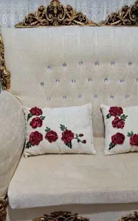 مبل سفید