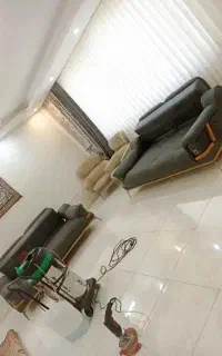 مبل شویی . شستشوی مبلمان و مبلشویی به همراه بانو
