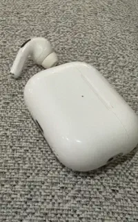 Airpods Pro 2 & Airpods 4