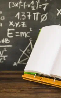 تدریس دروس حقوق