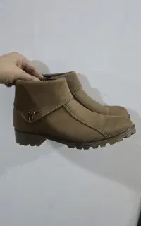 نیم بوت