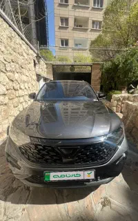 جتا VS7 مدل ۲۰۲۳ مشابه صفر با ضمانت کارنامه