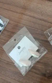 بدلیجات و اکسسوری نیلا