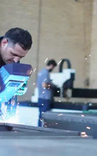 استخدام جوشکار،برقکار و نیروی فنی در آیدین کار ارس