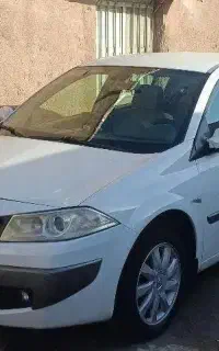 مگان2000اتومات مدل2011