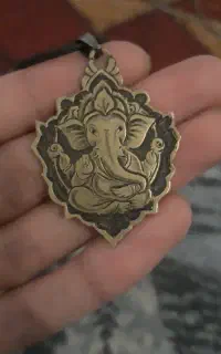 دونبال کار هستم و نیازمند کار
