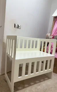 تخت و کمد
