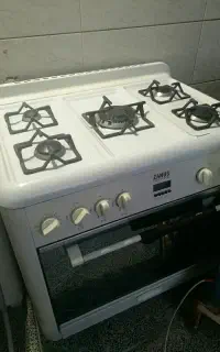 اجاق گاز فر دار زانوس