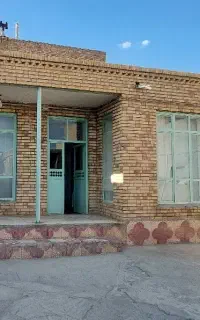 ۲۷۰مترحیاط ویلایی نزدیک خیابان بهار کوچه جانباز ۱۱