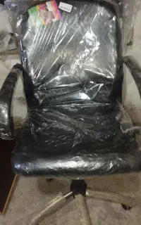 صندلی اداری  جکدار و چرخان