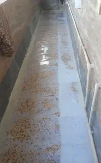 رفع نم و چکه حمام سرویس بالکن بدون‌ تخریب
