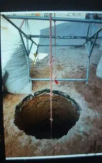 چاه کن چاه فضلاب