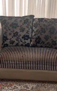 مبل ۷ نفره