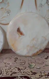 سنگ میز برنزی و اینه سالم