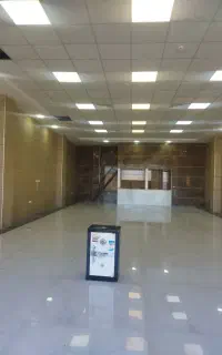 رهن اجاره تعدادی مغازه 100متری و200متری