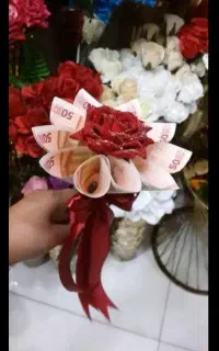 شاخه گل شاباش