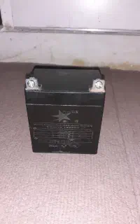 باتری ۵آمپر ۱۲ولت موتورسیکلت