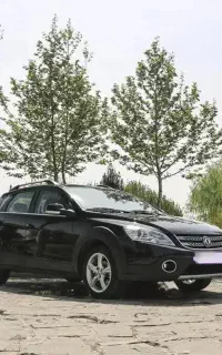 دانگ فنگ H30 کراس مدل 97 فوق العاده تمیز
