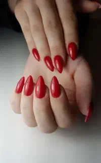 کاشت ناخن و فیشال
